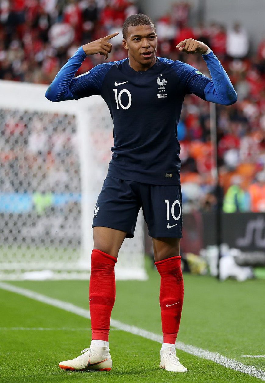 米体：尤里奇帅位岌岌可危，帕拉迪诺、莫塔和曼奇尼是候选者（米体：尤里奇帅位告急，帕拉迪诺、莫塔、曼奇尼成候选）