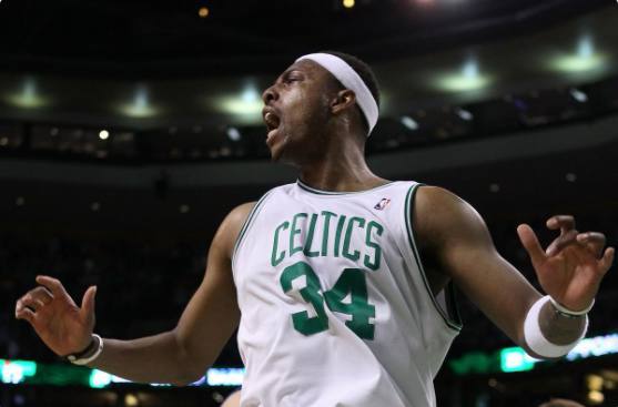 C罗英超103球领跑葡萄牙球员榜，B费66球居次（C罗以英超103球称霸葡萄牙射手榜，B费66球位列第二）