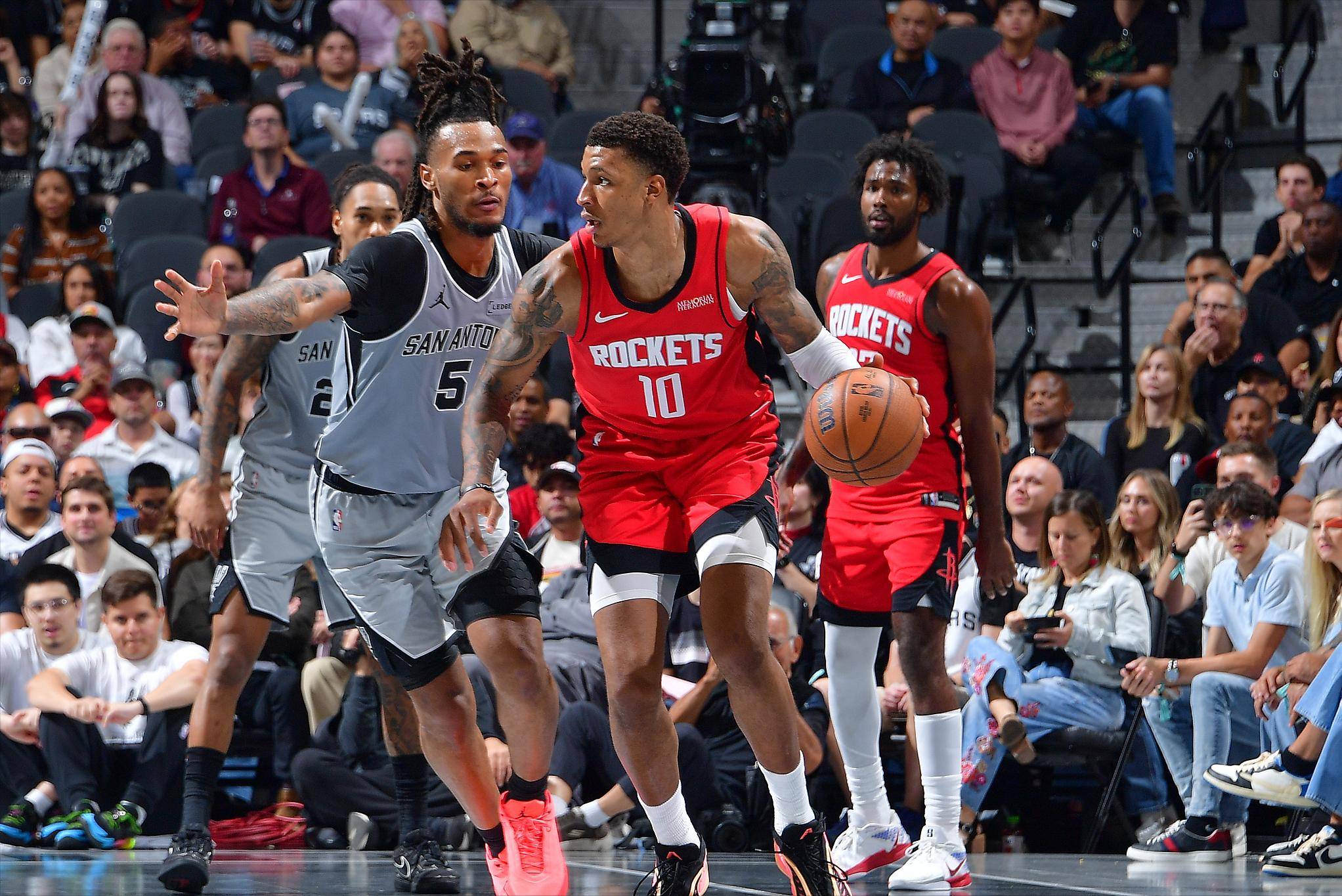 阿隆索不配带皇马？（阿隆索配得上执教皇马吗？）