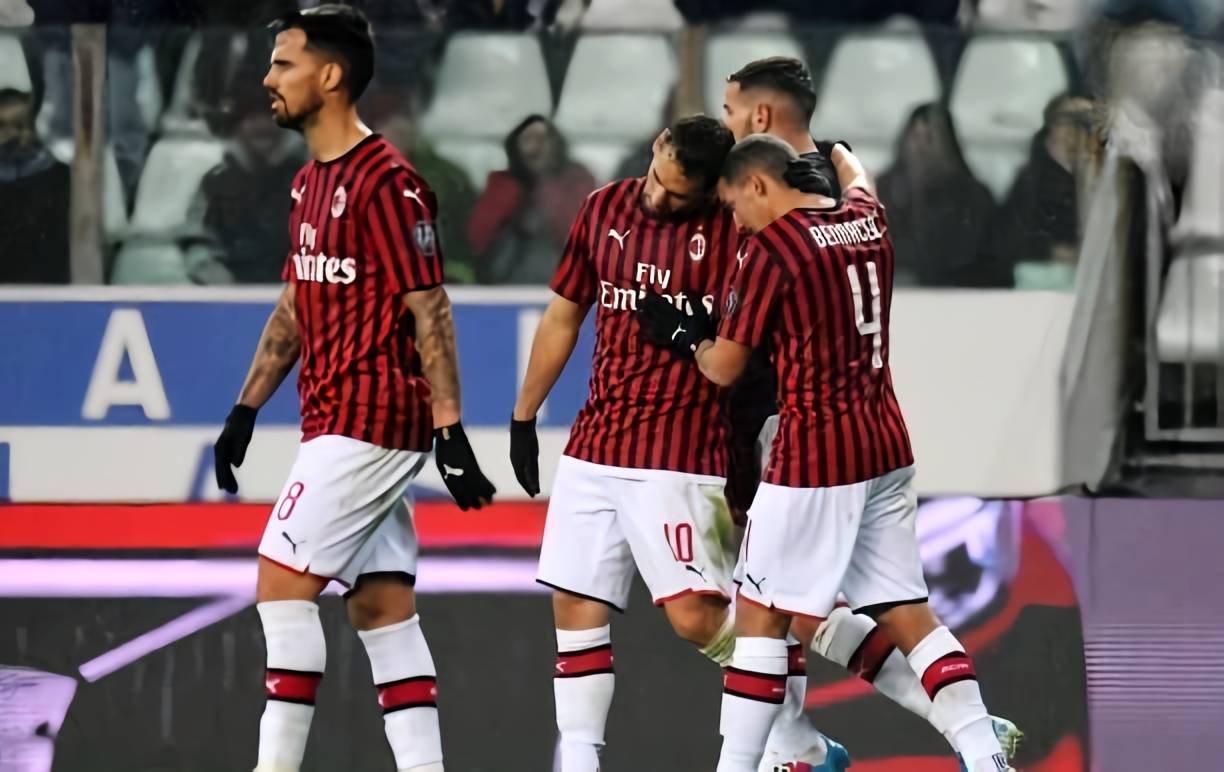 英超代表观战U15联赛后评价：中国球员纪律性强；教练需把决策权交给球员（英超代表观赛U15后点评：称中国球员纪律出众，建议教练将决策权交还球员）