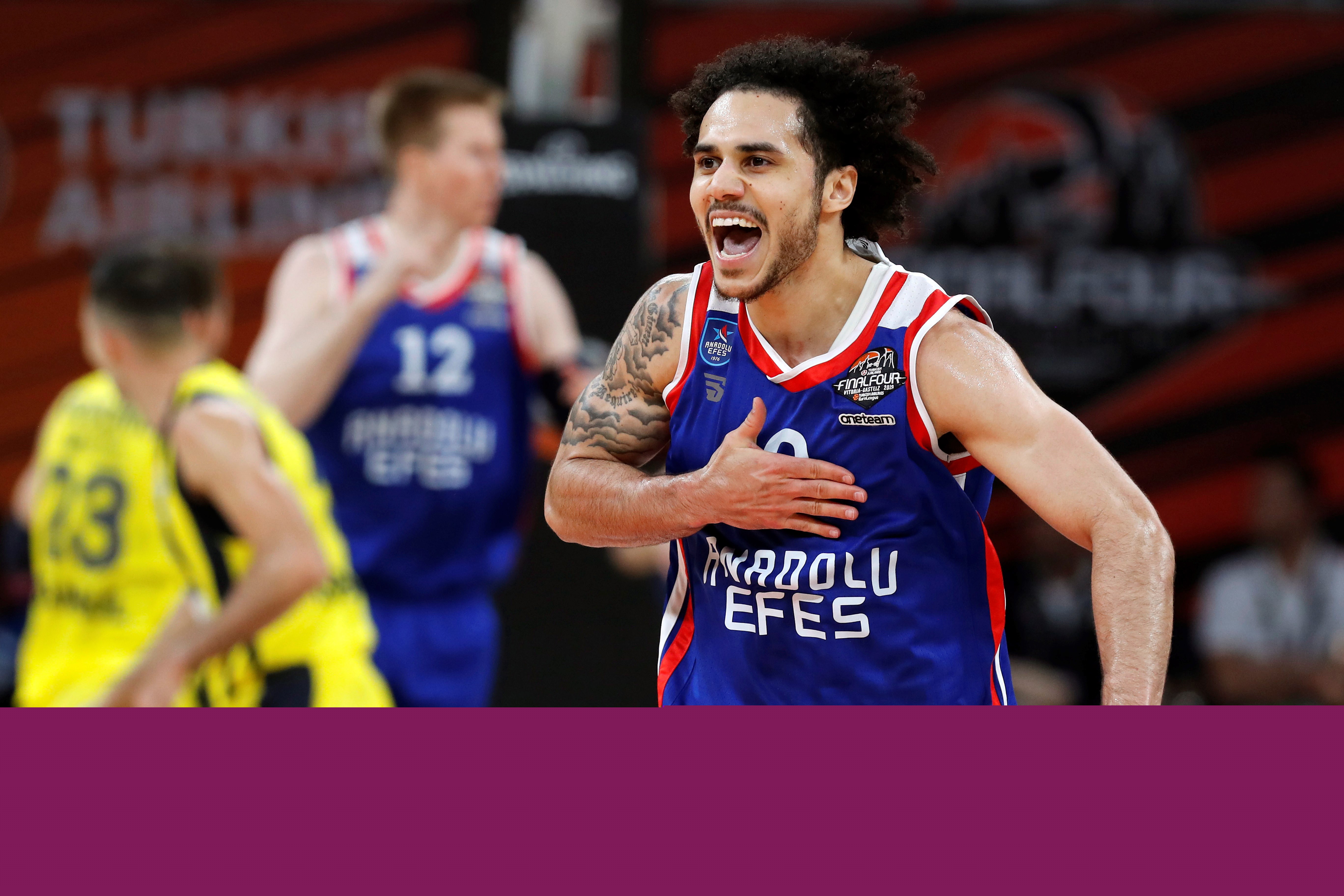 体坛：定南赣联外援埃里克斯或随刘建业加盟重庆铜梁龙（体坛称：定南赣联外援埃里克斯或将随刘建业一同加盟重庆铜梁龙）