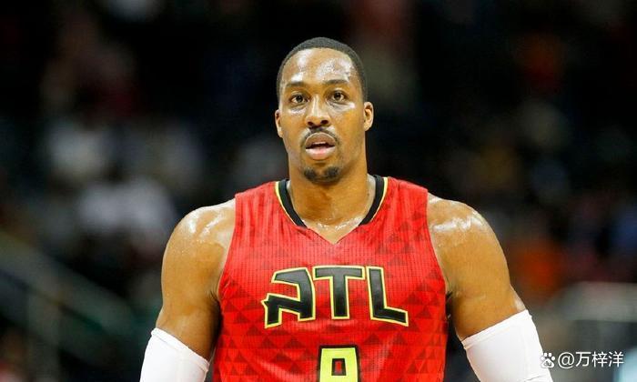 西甲：巴萨客胜扩大领先，皇马主场爆冷输球，VAR再度抢戏（西甲综述：巴萨客场取胜继续领跑，皇马主场遭冷门，VAR再成焦点）