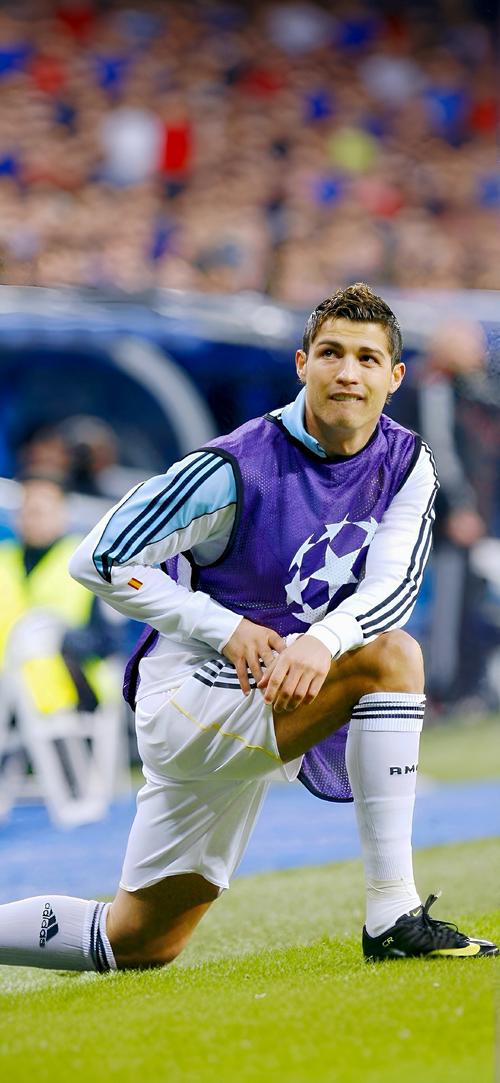 官方：波兰名哨马齐尼亚克将执法欧冠第四轮曼城vs多特（官宣：波兰名哨马齐尼亚克将主哨欧冠第4轮曼城对阵多特）