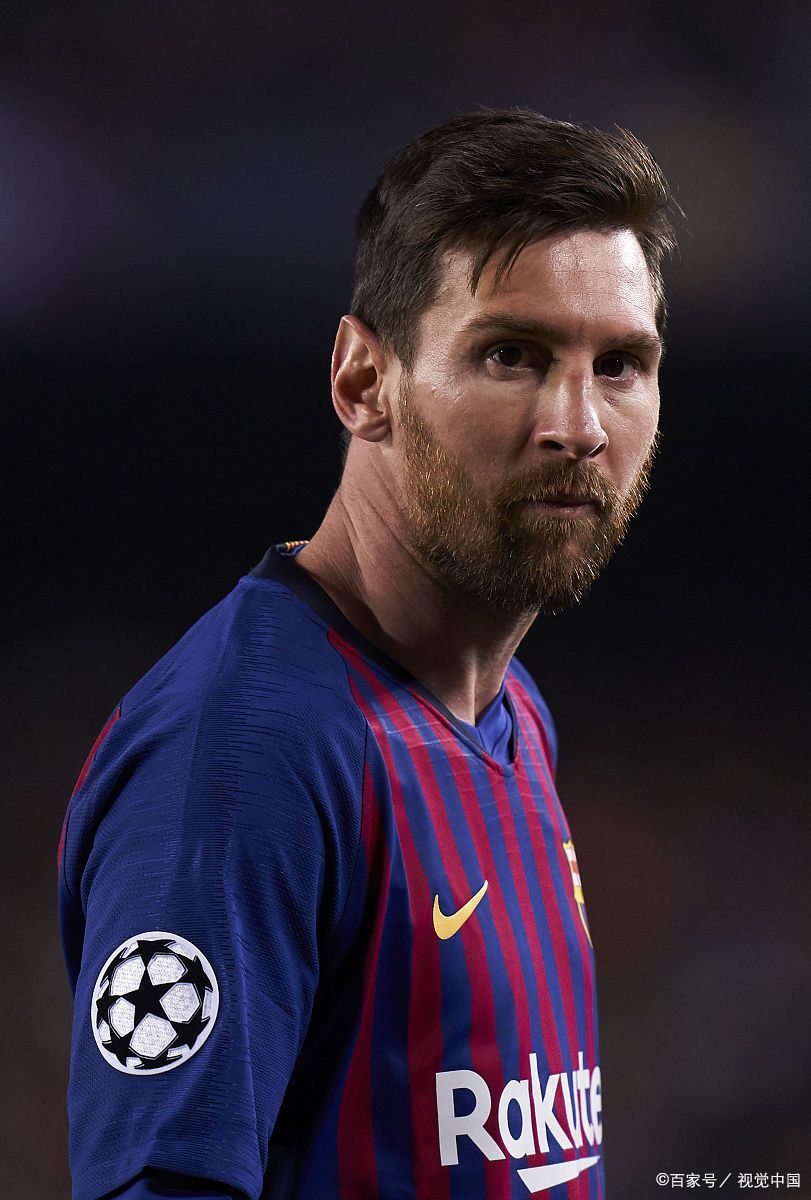 非洲杯+停赛连遭打击，曼联下轮多人缺阵维拉（非洲杯与停赛双重打击，曼联下轮对阵维拉多人缺席）