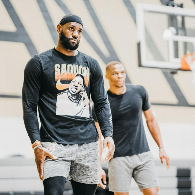 齐沃：科莫是很让人头疼的球队；希望恩里克能回报我的信任（齐沃：科莫难缠；期待恩里克用表现回报我的信任）