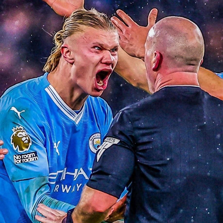 半场交换球衣引争议！贝林厄姆遭英格兰球迷痛批“巨星做派”（半场换球衣引风波，英格兰球迷抨击贝林厄姆摆巨星架子）