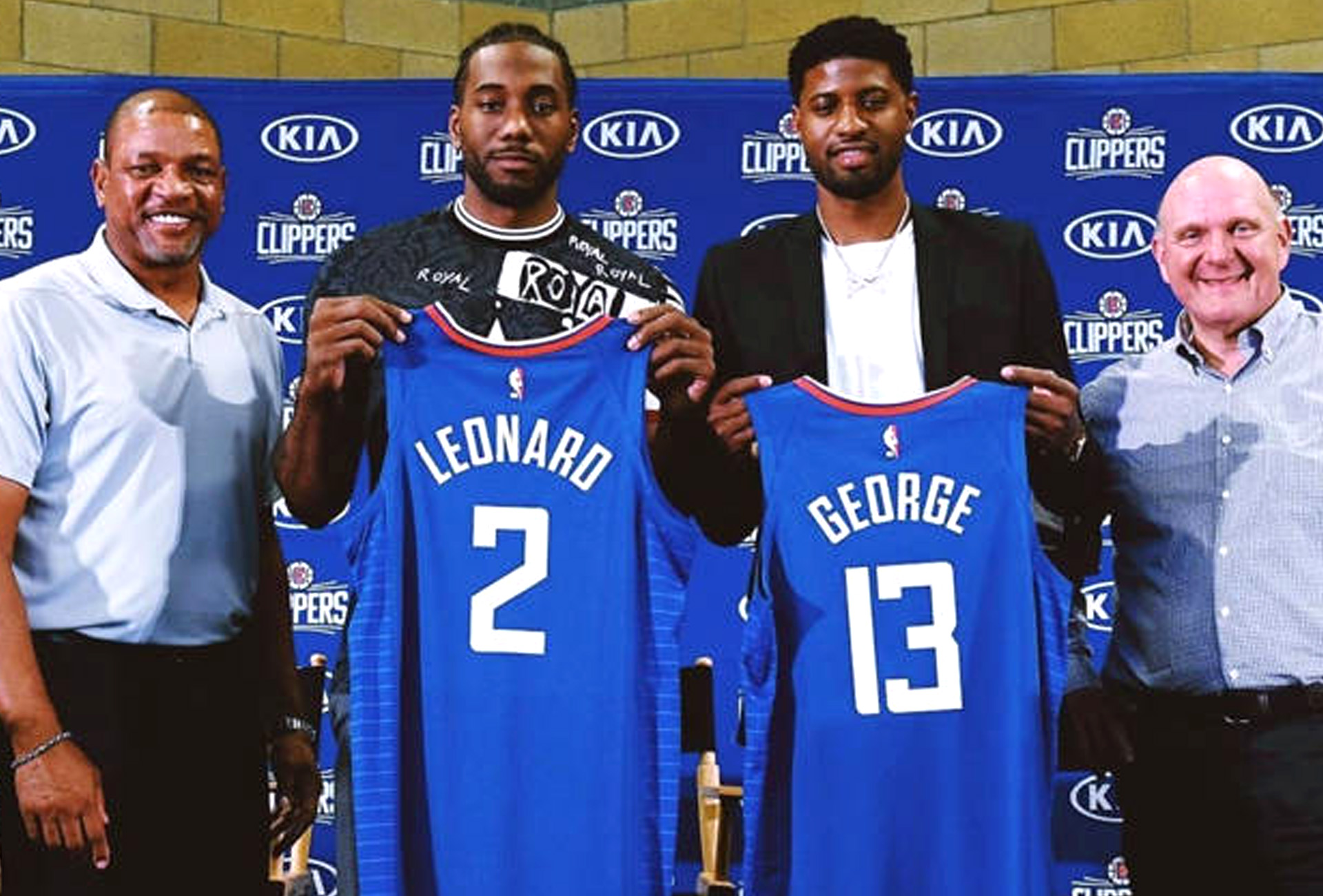 加斯佩里尼烦恼，罗马面临考验，一月魔鬼赛程，冬窗引援势在必行（魔鬼一月压境，加斯佩里尼犯难；罗马迎大考，冬窗补强刻不容缓）