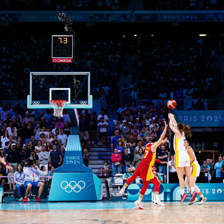 杨百翰大学22分大逆转，状元大热迪班萨轰28+9+6（杨百翰大学完成22分逆转，状元热门迪班萨砍下28+9+6）