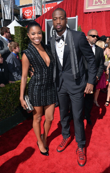 合肥狂风半场三分13投仅1中，命中率仅7.7%的幕后故事（合肥狂风半场三分哑火：13投仅中1，7.7%命中率背后的真相）