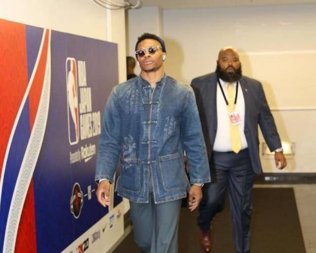 奥古斯托：我们有些低估了对手，所有人都认为我们应该赢5-0（奥古斯托：我们低估了对手，原以为能5比0轻松取胜）