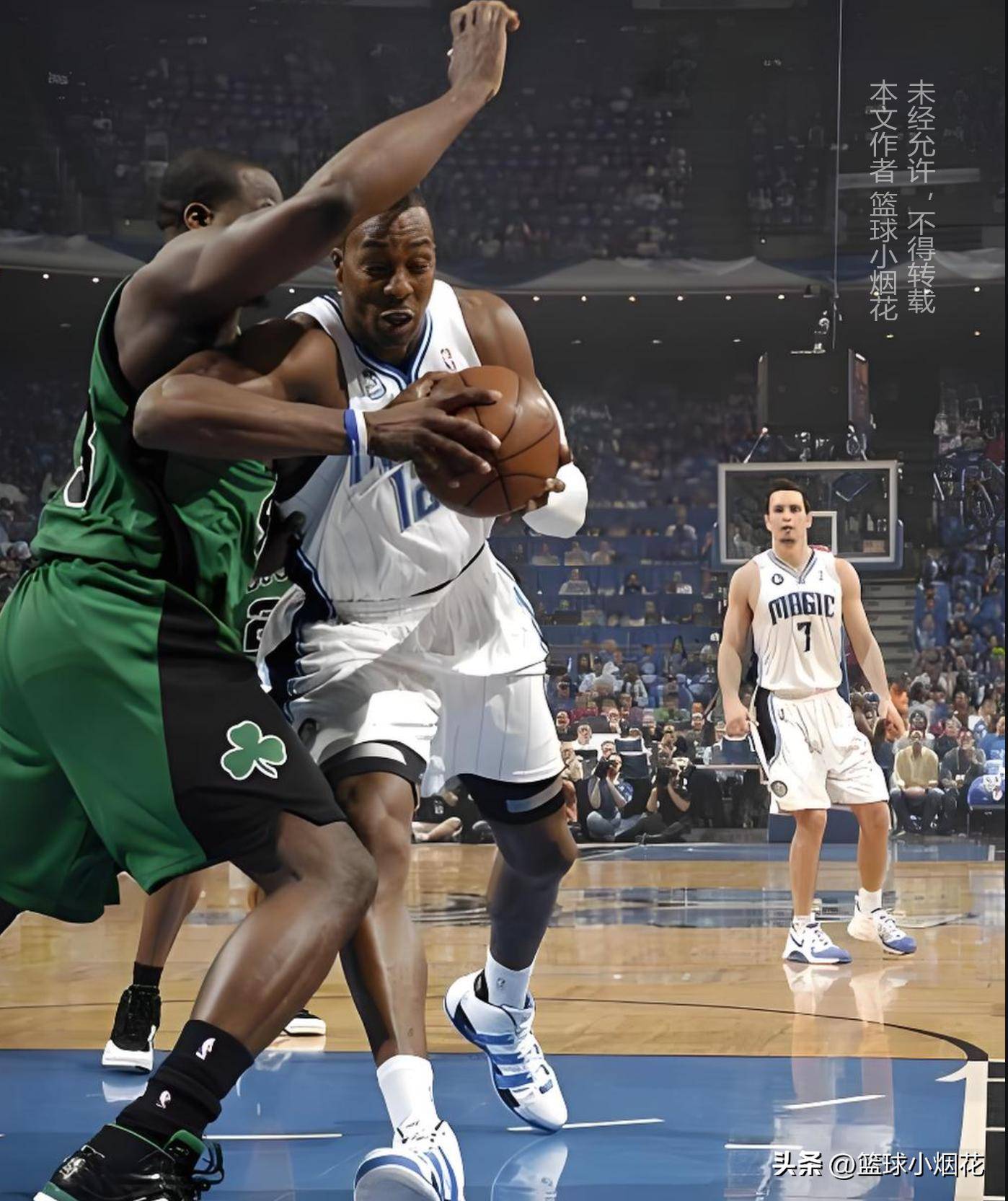 记者：曼联计划明夏每周削减一百万镑工资支出，用于引进中场（记者称曼联拟于明夏每周缩减100万英镑薪资支出，为中场引援腾出预算）