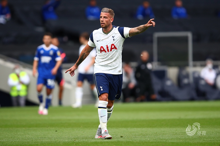 葡萄牙U17国脚斯特万是雷纳托-桑切斯的侄子，正在参加世少赛（雷纳托-桑切斯侄子斯特万随葡萄牙U17征战世少赛）