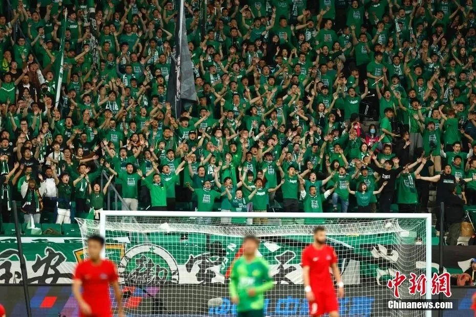 太过了太过了…..我是指娜扎美成这样是太犯规的存在了（过分了！娜扎的美貌简直犯规）